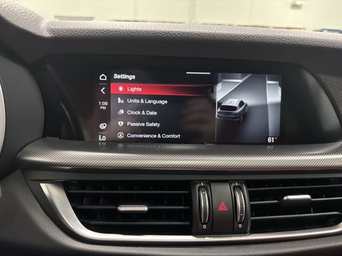 New 2025 Alfa Romeo Stelvio Sprint w/ Veloce Package image 22