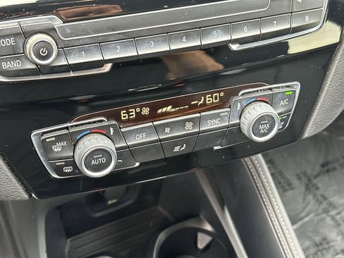 Used 2020 BMW X1 sDrive28i w/ Convenience Package FWD image 16