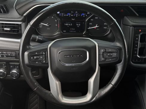 Used 2021 GMC Yukon Denali image 14