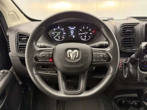 Used 2023 RAM ProMaster 2500 FWD image 14