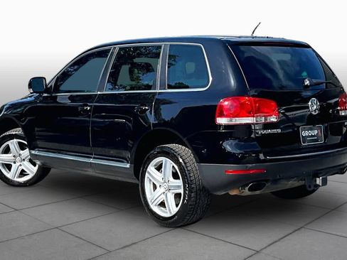 Used 2006 Volkswagen Touareg V8 AWD/4WD image 16