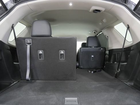 Used 2023 Honda Pilot EX-L image 27