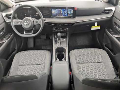 New 2026 Nissan Kicks SV image 12