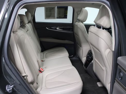 Used 2023 Lincoln Nautilus Reserve w/ Equipment Group 201A image 34