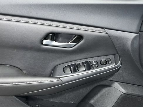 New 2025 Nissan Sentra SV image 20