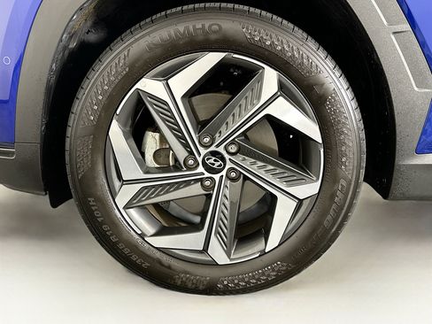 Used 2023 Hyundai Tucson Limited FWD image 11