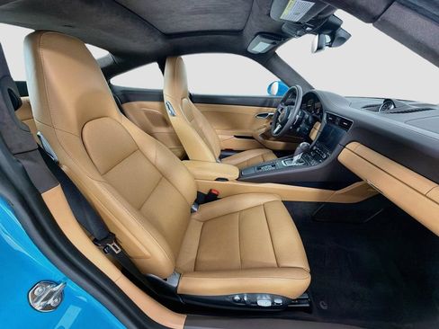 Certified 2019 Porsche 911 Carrera GTS RWD image 26