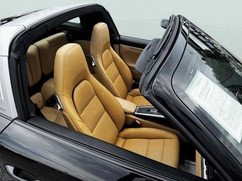 Used 2019 Porsche 911 Targa 4 image 53