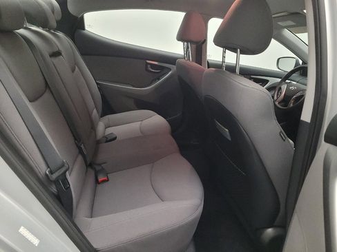 Used 2016 Hyundai Elantra SE FWD image 19
