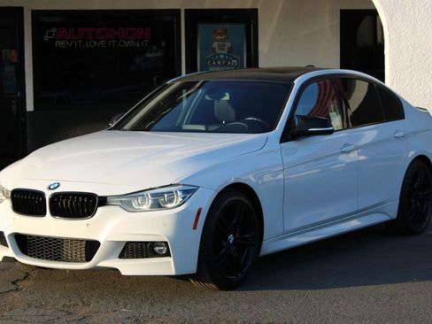 Used 2017 BMW 330i Sedan image 1