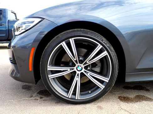 Used 2019 BMW 330i Sedan image 11