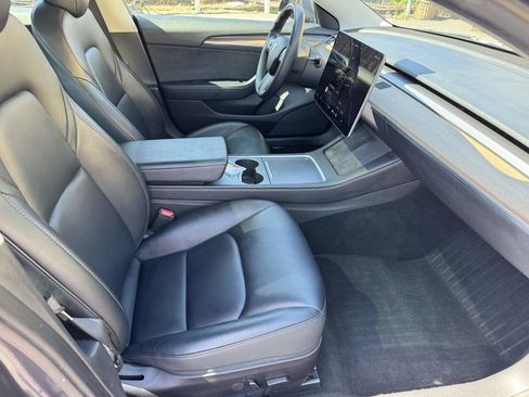 Used 2023 Tesla Model 3 Standard Range RWD image 17