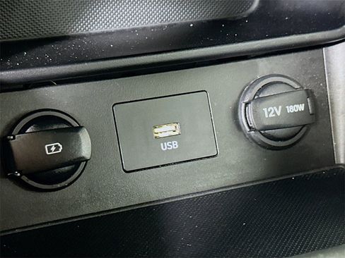 Used 2022 Hyundai Kona SE image 27