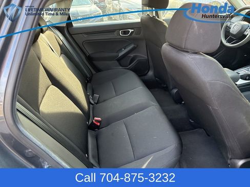 Used 2023 Honda Civic LX image 10