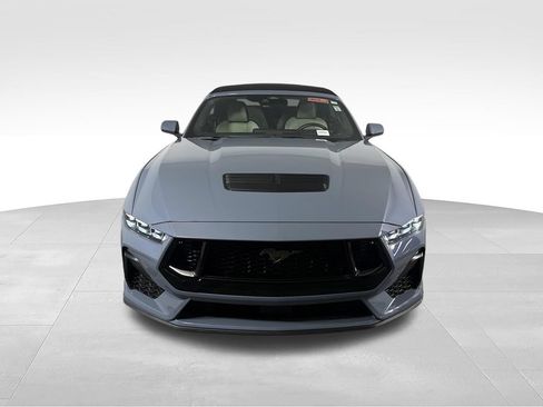 Used 2025 Ford Mustang GT Premium RWD image 4