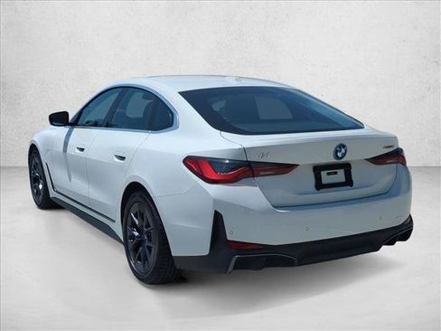 Used 2023 BMW i4 eDrive35 w/ Premium Package RWD image 8