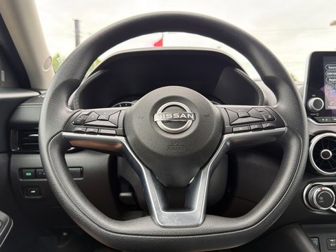 Used 2024 Nissan Sentra SV FWD image 22