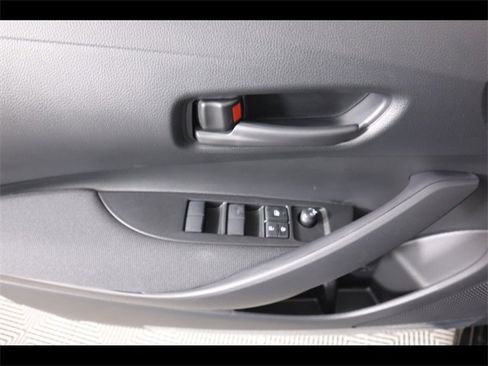 Used 2026 Toyota Corolla LE w/ LE Premium Package image 24