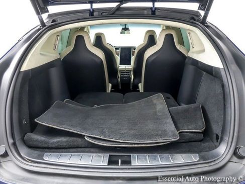 Used 2018 Tesla Model X P100D image 40