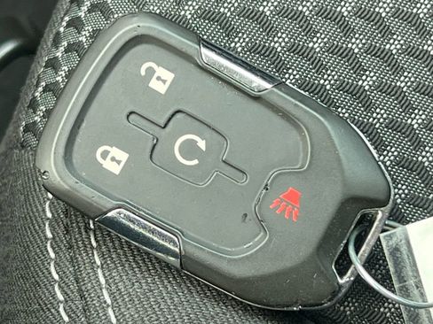 Certified 2023 GMC Terrain SLE w/ Driver Convenience Package AWD/4WD image 35