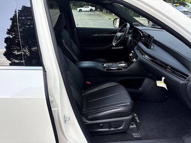 Certified 2025 INFINITI QX60 Luxe w/ Black Edition FWD image 21