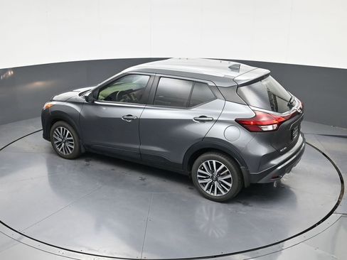 Used 2023 Nissan Kicks SV FWD image 28