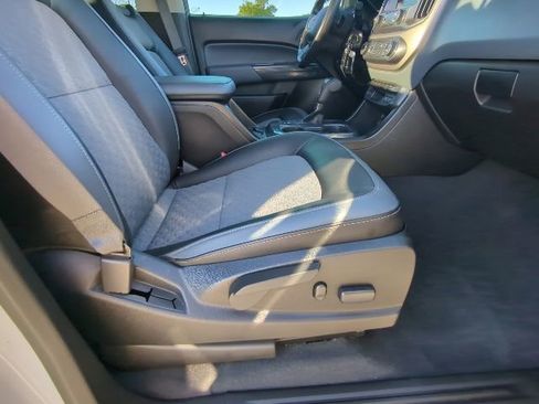 Used 2020 Chevrolet Colorado Z71 image 21