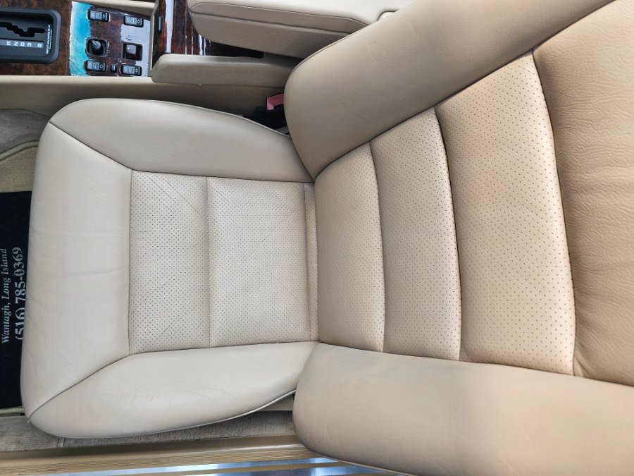 Used 1994 Mercedes-Benz E 320 Convertible image 49