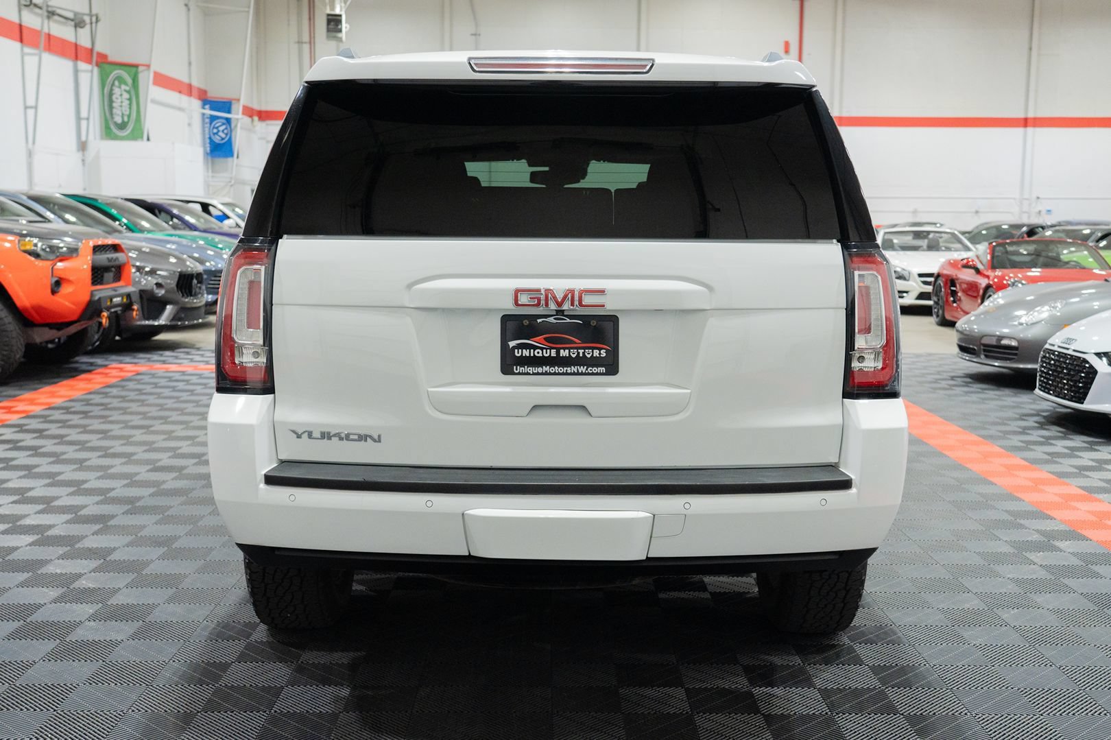 Used 2020 GMC Yukon SLT AWD/4WD image 6
