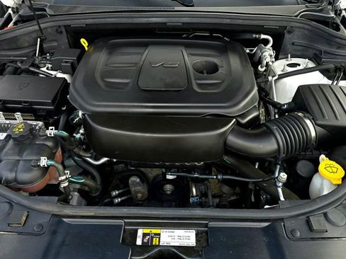 Certified 2021 Dodge Durango SXT image 20