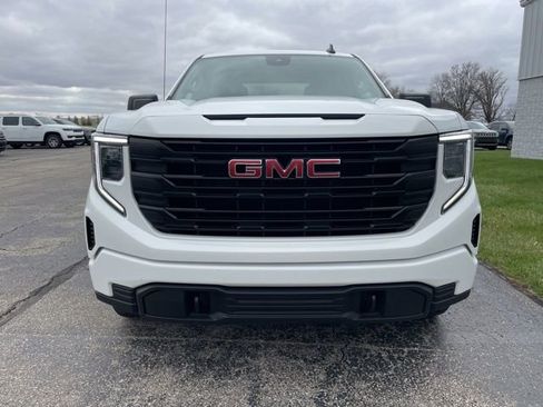 Used 2023 GMC Sierra 1500 Pro w/ Graphite Edition image 2