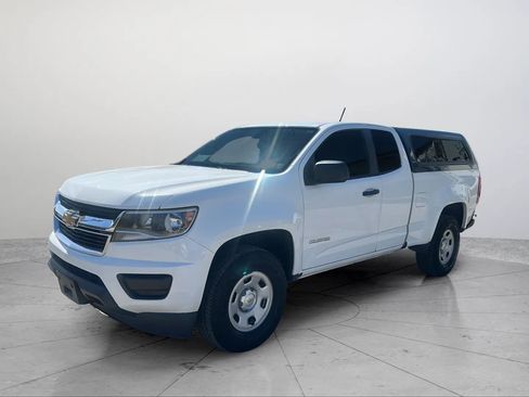 Used 2015 Chevrolet Colorado W/T RWD image 2