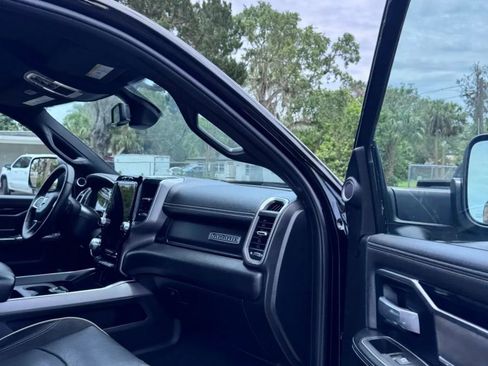 Used 2022 RAM 2500 Laramie AWD/4WD image 10