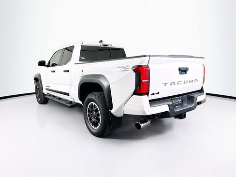 Used 2024 Toyota Tacoma TRD Off-Road w/ TRD Off Road Upgrade Package image 5