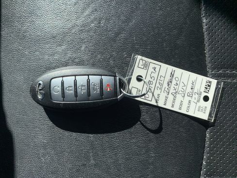 Used 2017 INFINITI QX60 w/ Premium Plus Package image 37