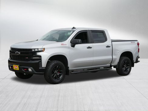 Used 2019 Chevrolet Silverado 1500 LT Trail Boss w/ Convenience Package image 3