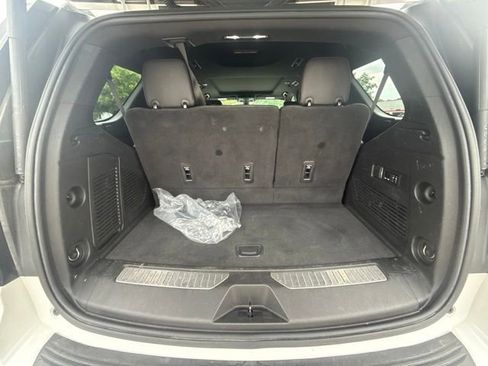 Used 2022 Chevrolet Tahoe High Country AWD/4WD image 21