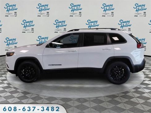 Used 2023 Jeep Cherokee Altitude Lux image 8