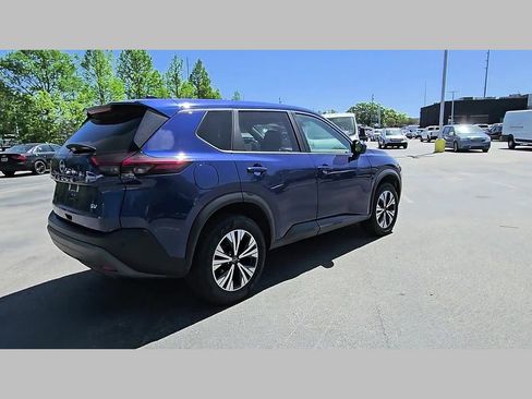 Used 2023 Nissan Rogue SV FWD image 35
