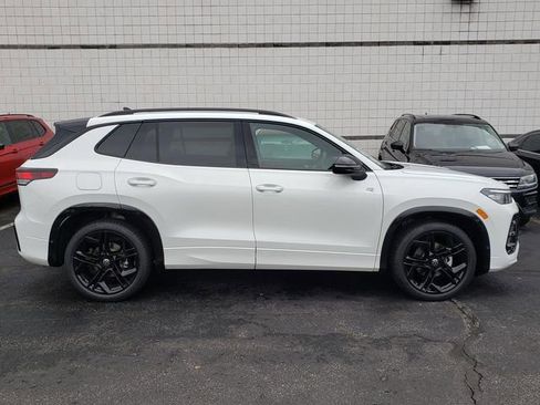 New 2026 Volkswagen Tiguan SE R-Line FWD image 2