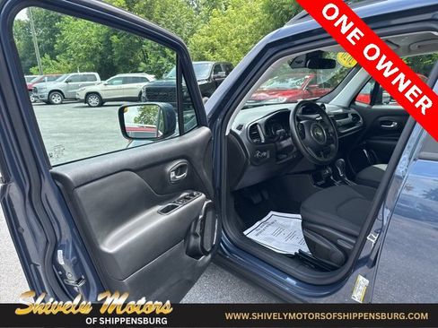 Used 2020 Jeep Renegade Altitude image 11