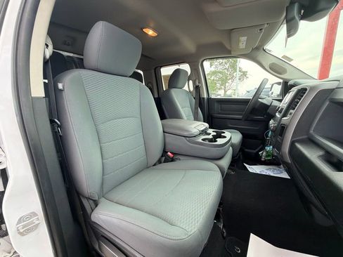 Used 2018 RAM 1500 Express AWD/4WD image 33