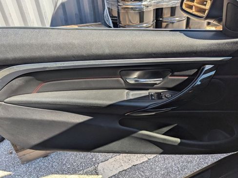 Used 2019 BMW 430i Coupe w/ Convenience Package image 9