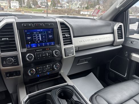 Used 2021 Ford F250 Lariat image 23