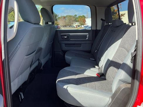 Used 2019 RAM 1500 Big Horn image 28