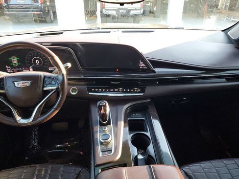 Used 2021 Cadillac Escalade ESV Sport Platinum RWD image 14