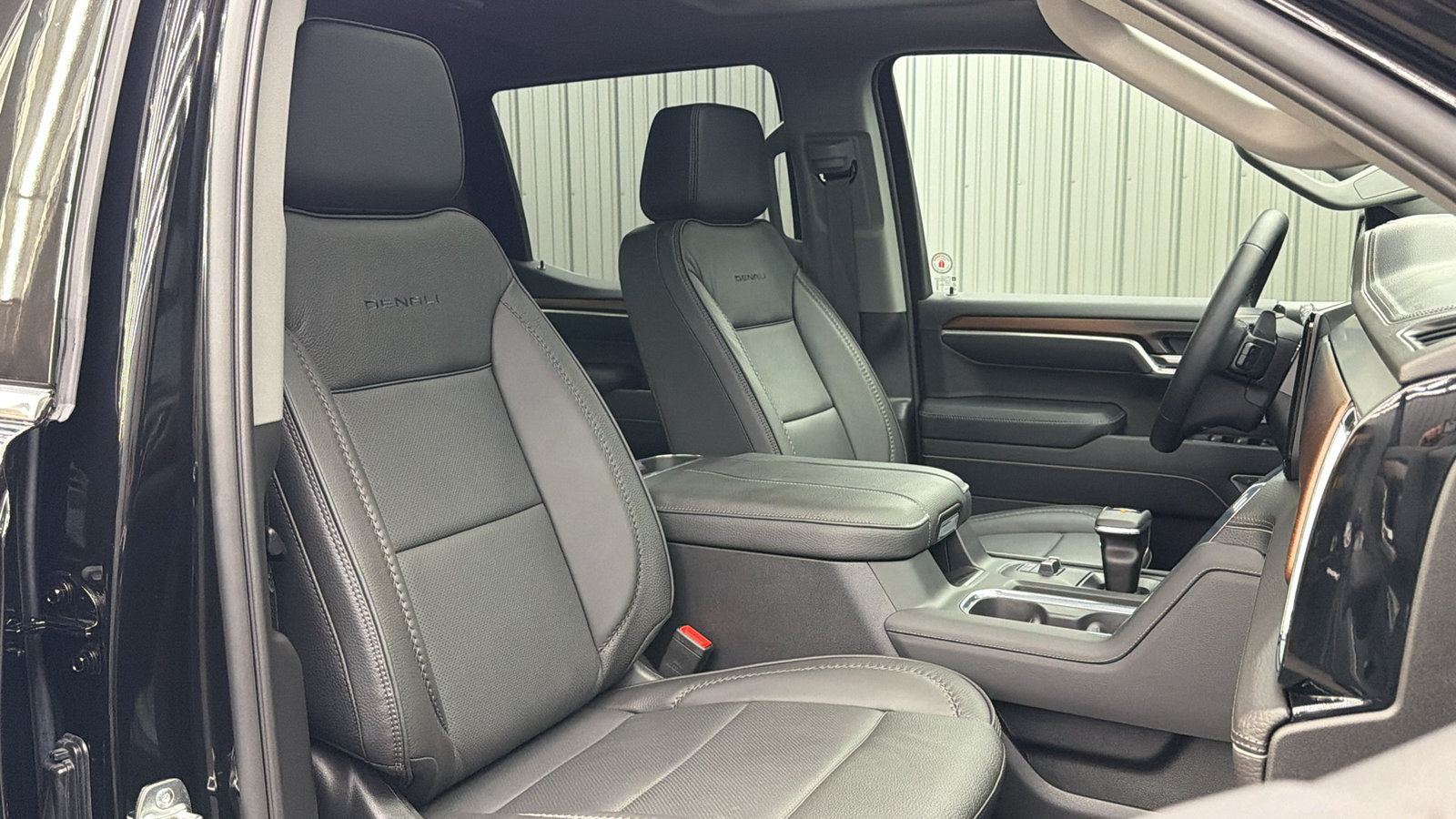 Used 2026 GMC Sierra 1500 Denali w/ Technology Package AWD/4WD image 41