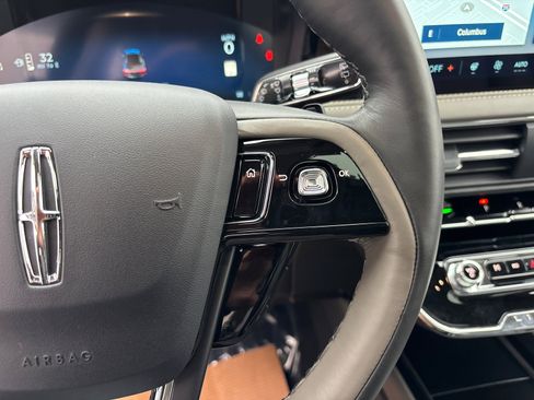 New 2026 Lincoln Corsair Reserve AWD/4WD image 18