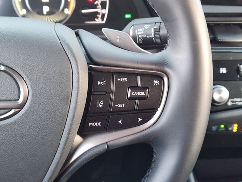 Certified 2025 Lexus ES 350 350 Premium Package image 38