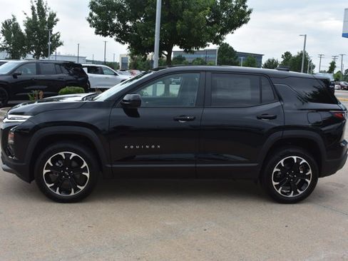 New 2026 Chevrolet Equinox LT w/ LPO, Floor Liner Package FWD image 9